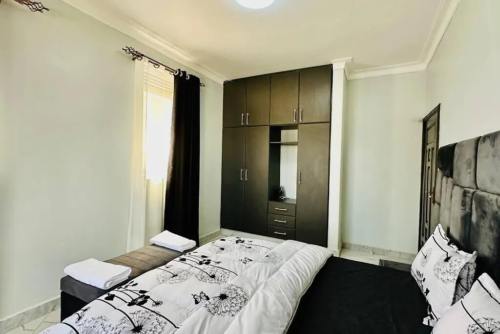 Naalya Estate High End Luxury 1Br Apartment Καμπάλα
