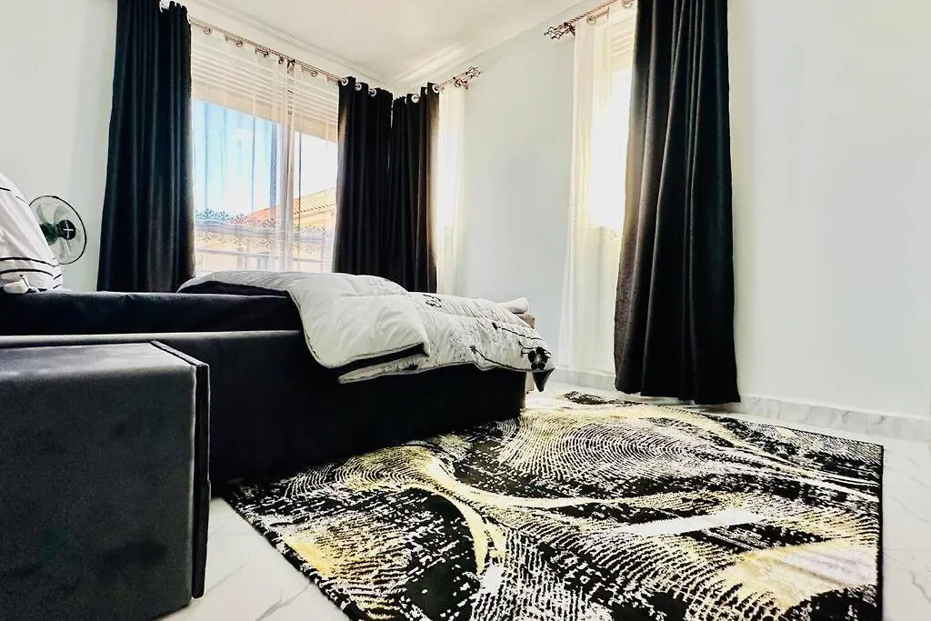 Naalya Estate High End Luxury 1Br Apartment Καμπάλα