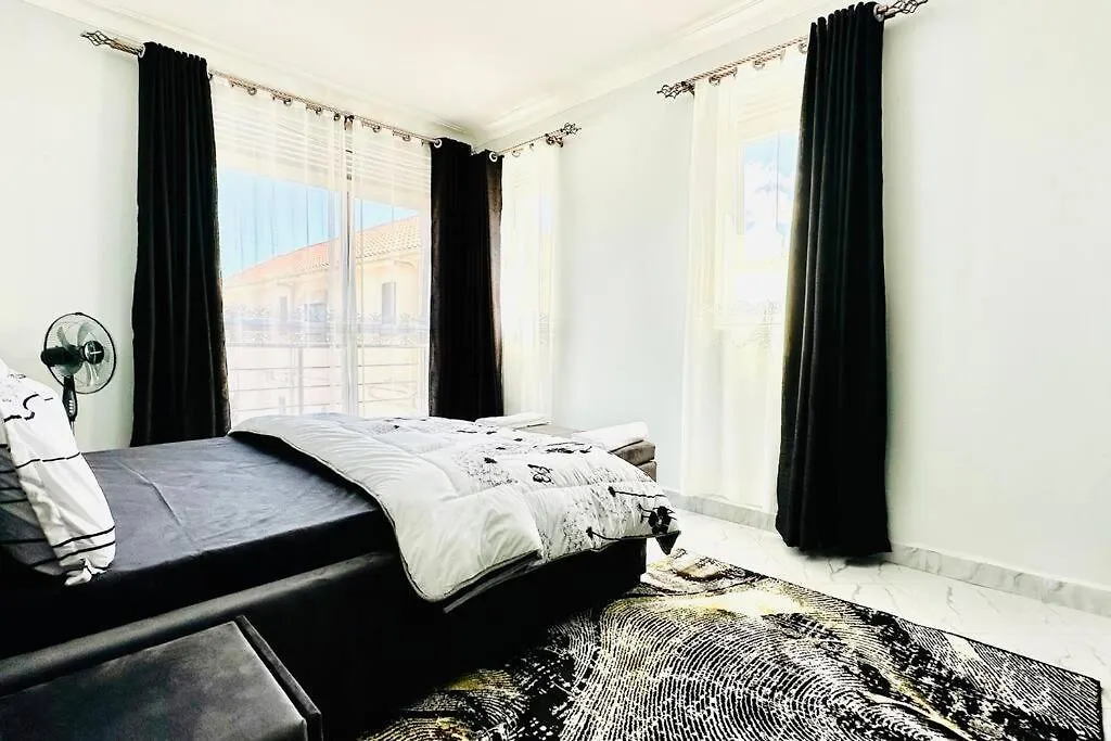 Naalya Estate High End Luxury 1Br Apartment Καμπάλα
