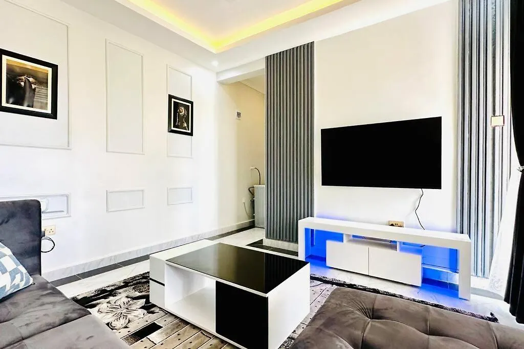 Naalya Estate High End Luxury 1Br Apartment Καμπάλα
