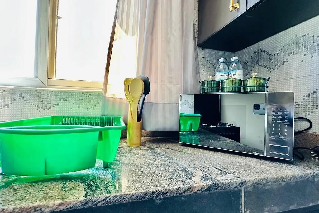 Naalya Estate High End Luxury 1Br Apartment Καμπάλα 0*,